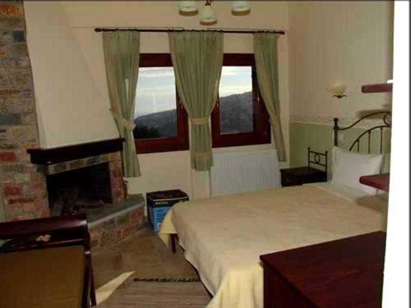 Hotel Erotas Agios Dimitrios  Bilik gambar