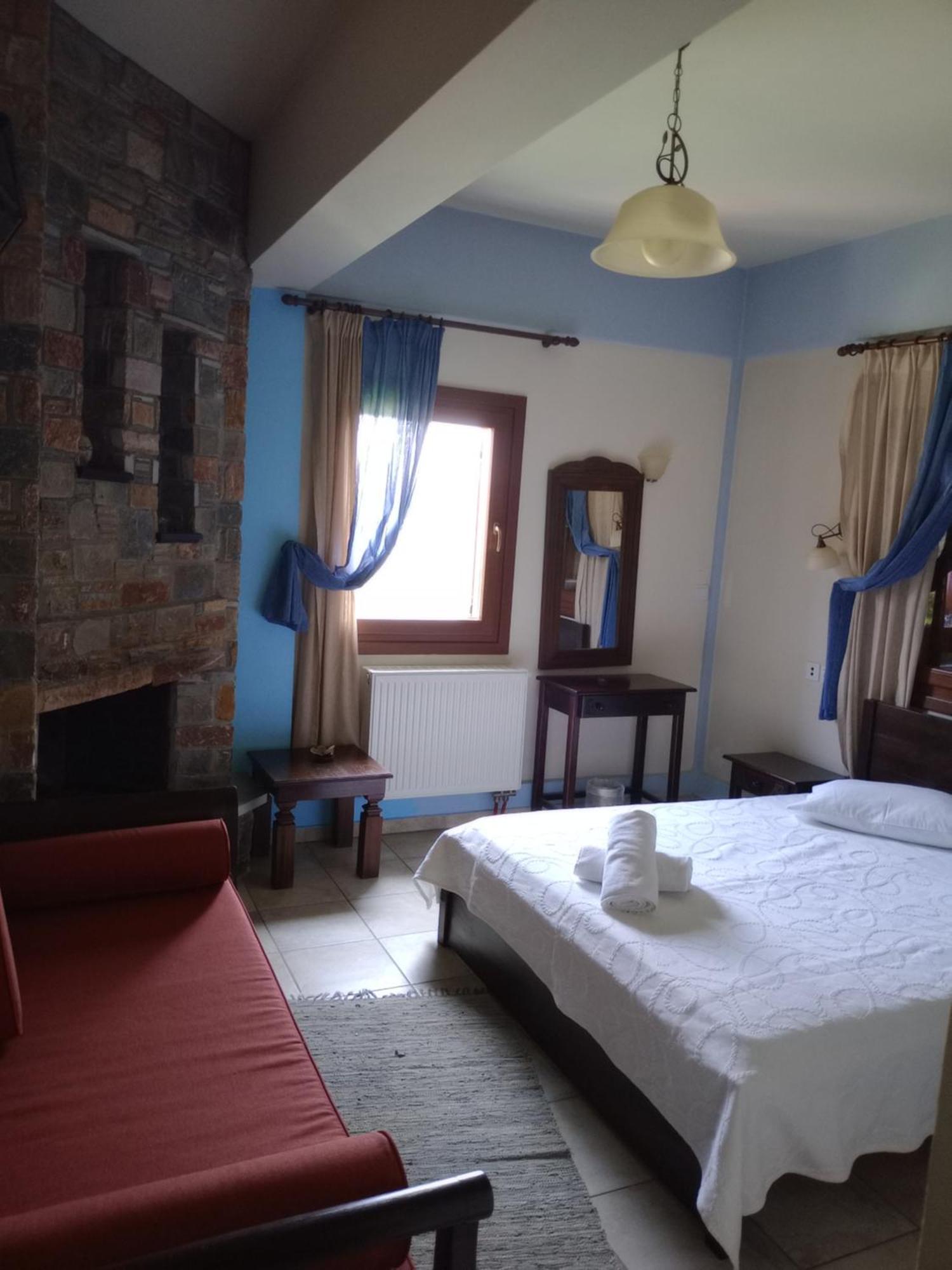Hotel Erotas Agios Dimitrios  Luaran gambar